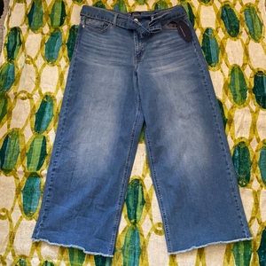 Scoop NYC Jeans wide leg  cropped